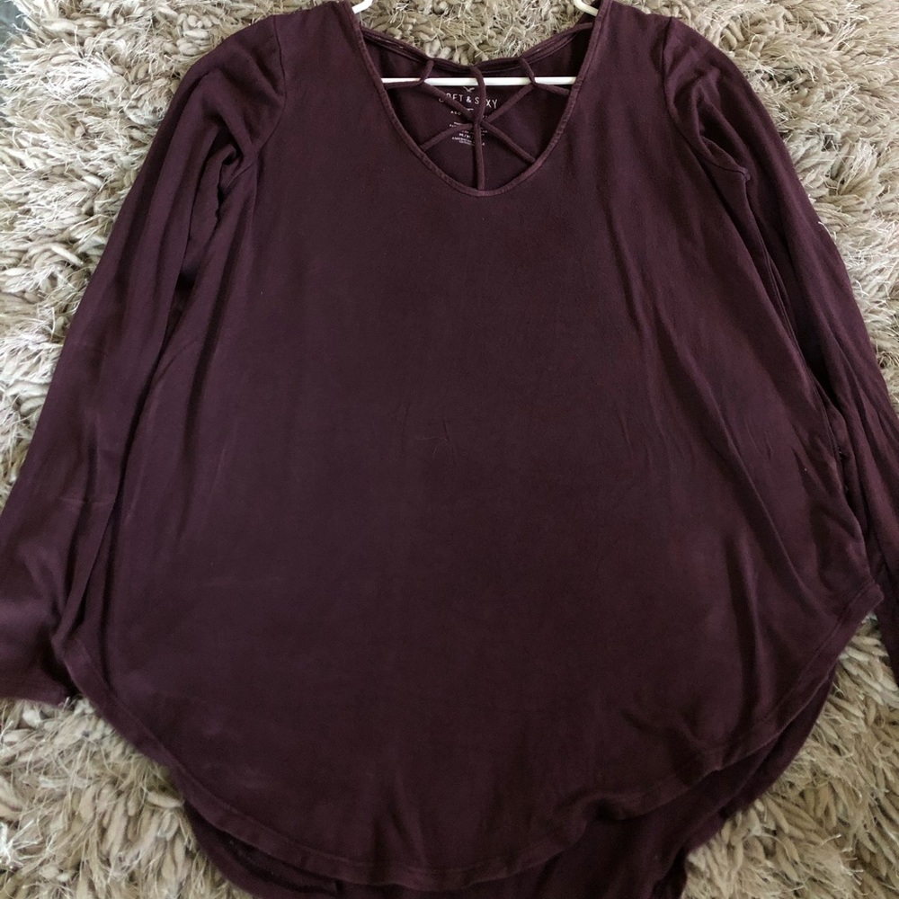 Maroon American eagle shirt